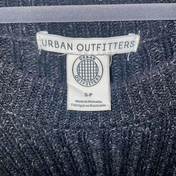 Black Urban Outfitters Sweater - Picture 3 of 4